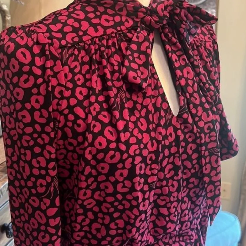 NWT Michael Kors Bodycon Tie Neck Dress - Picture 4 of 4